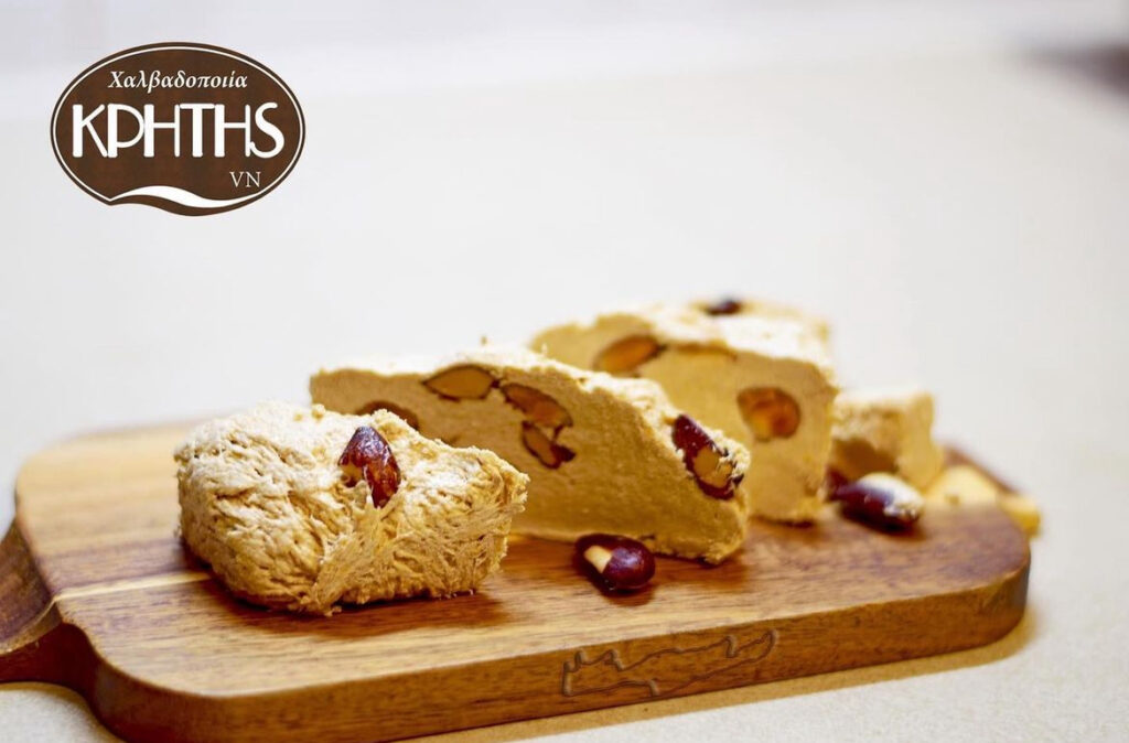 ΧΑΛΒΑΣ ΜΕ ΑΜΥΓΔΑΛΟ ΑΠΟ ΤΗ ΧΑΛΒΑΔΟΠΟΙΙΑ ΚΡΗΤΗΣ