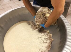 ΧΑΛΒΑΣ ΜΕ ΚΑΚΑΟ ΠΑΡΑΓΩΓΗ